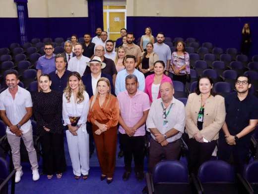 Mazé Maia em agenda pelo Ceará